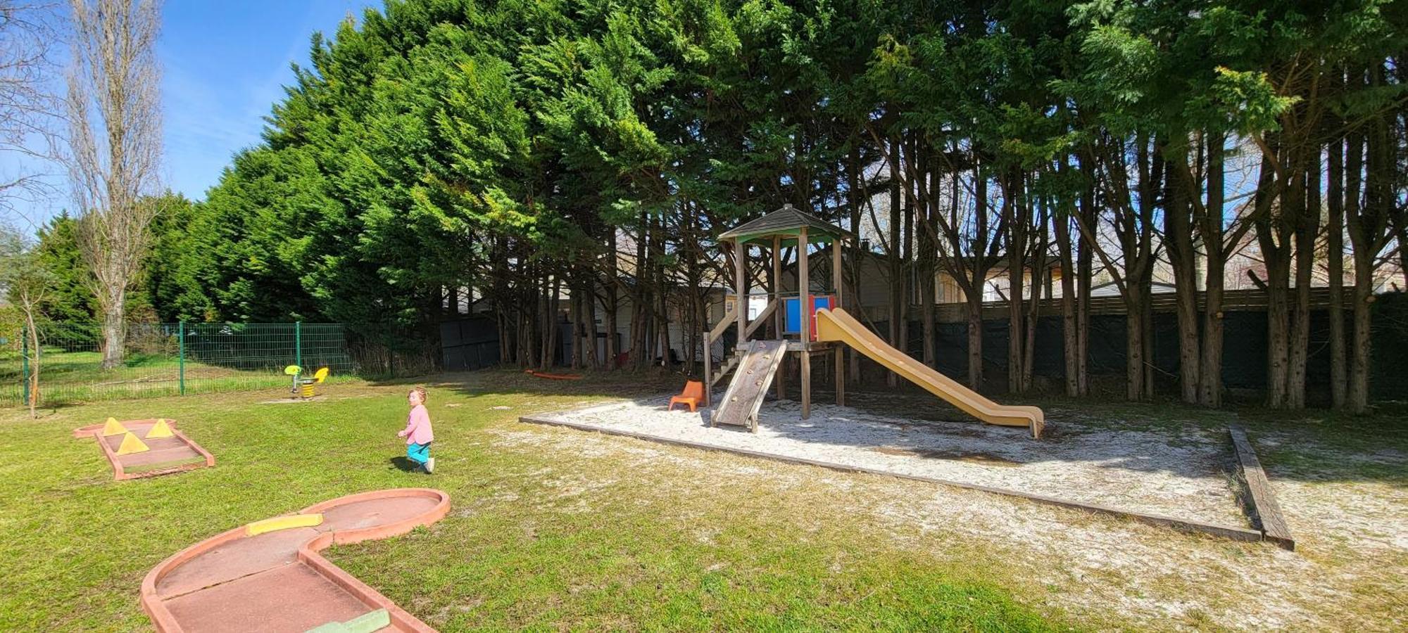 Campingplatz Mobilhome 6 Personnes 32m2 Parentis-en-Born